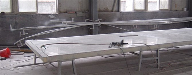 <a href=http://m.877524.com/lcc/ target=_blank class=infotextkey>冷藏車</a>生產(chǎn)工藝