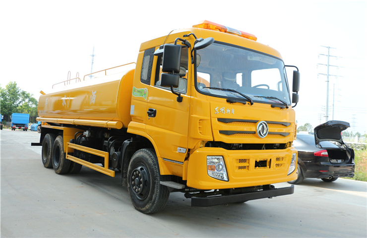 20方特商東風(fēng)灑水車